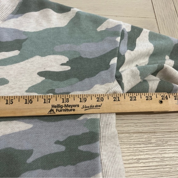 Aerie Oversized Pullover Tunic Sweatshirt Size XS Camo Print - Picture 11 of 12